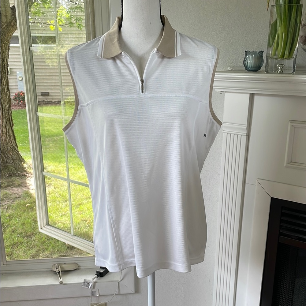Izod Sleeveless Zip-Front Top with Beige Trim